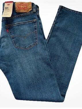 Levi's 501 NWT W34/32 Straight Leg Jeans in Blue Denim
